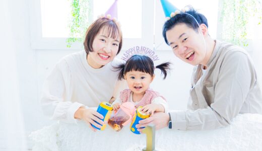 ファーストバースデーの撮影でした｜お持ち込み小物で思い出を作る｜笑顔いっぱい遊んで最後はねんね