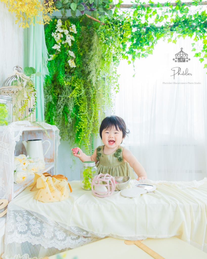 双子の女の子の誕生日写真フォトリエ小畑トモコ写真スタジオ仙台宮城